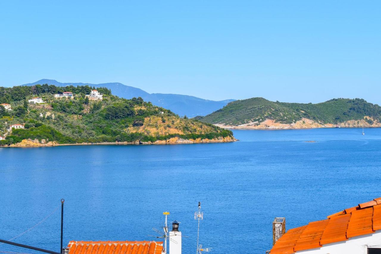 La Maison Plakes Rooftop Apt Skiathos Chora Extérieur photo