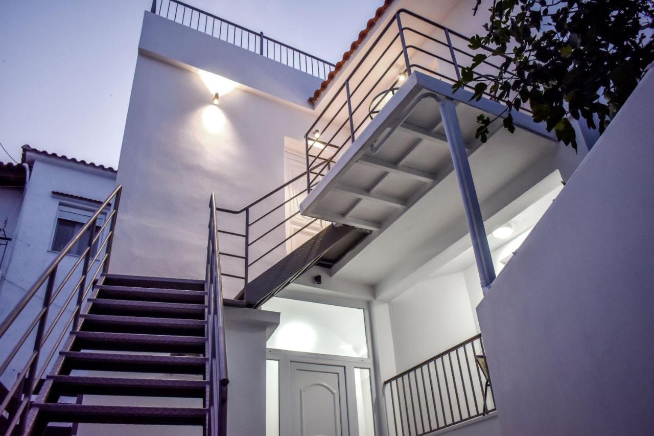 La Maison Plakes Rooftop Apt Skiathos Chora Extérieur photo